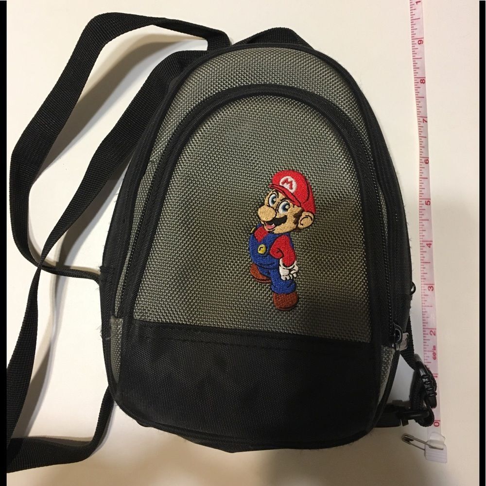 Nintendo Mario small backpack adjustable straps - Picture 4 of 6
